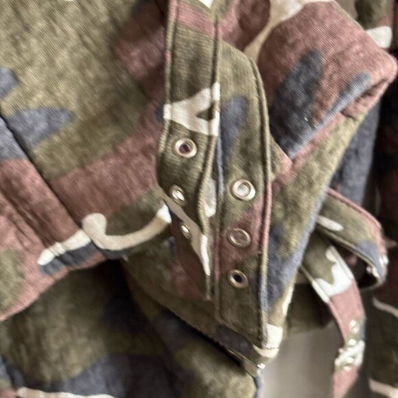 Alexis Women Long Sleeve Zip Front Closure Zipper Front Pocket Jacket Camouflage - Picture 12 of 15